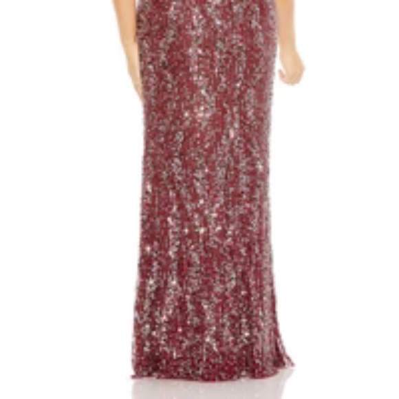 NWT Mac Duggal 93867 Cape Sleeve Sequin Dress - size 24W - Picture 3 of 5